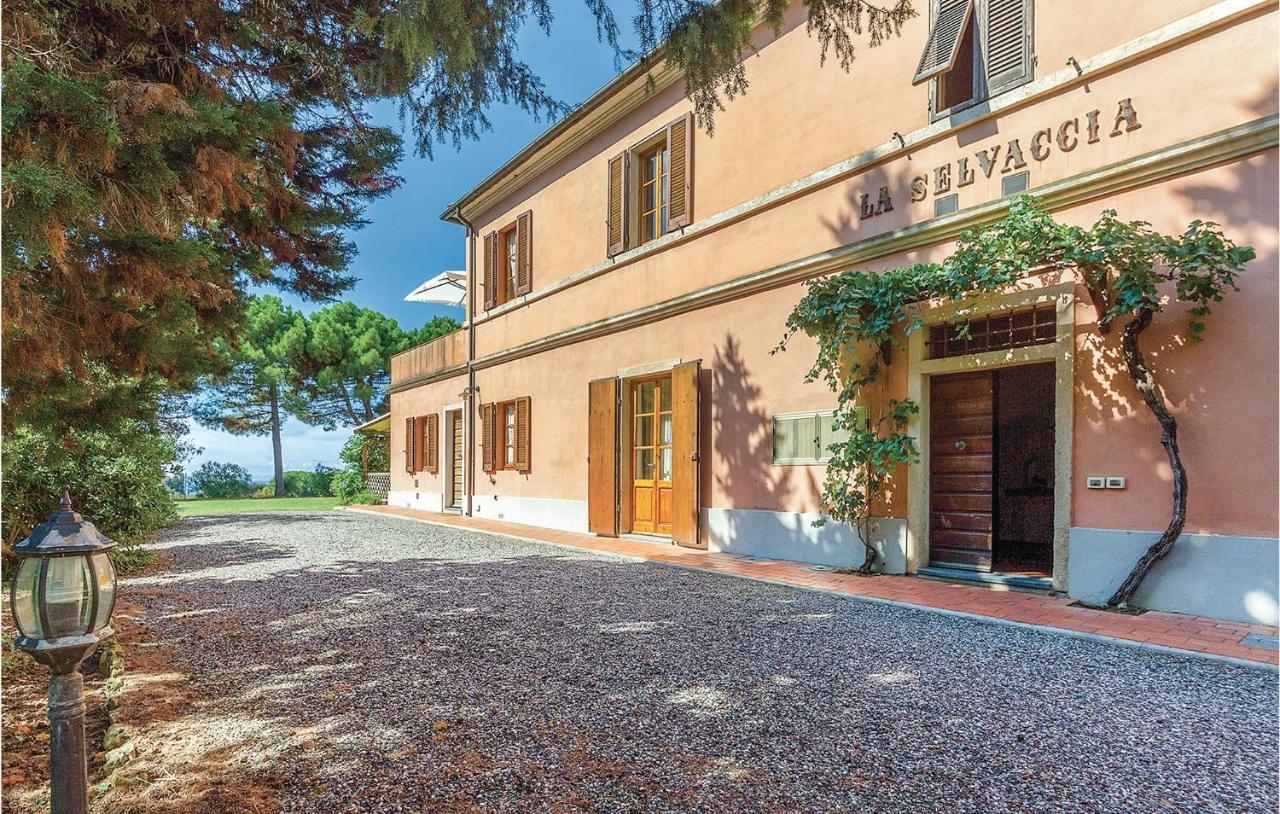 4 Bedroom Awesome Home In Rosignano Marittimo Li Exterior foto